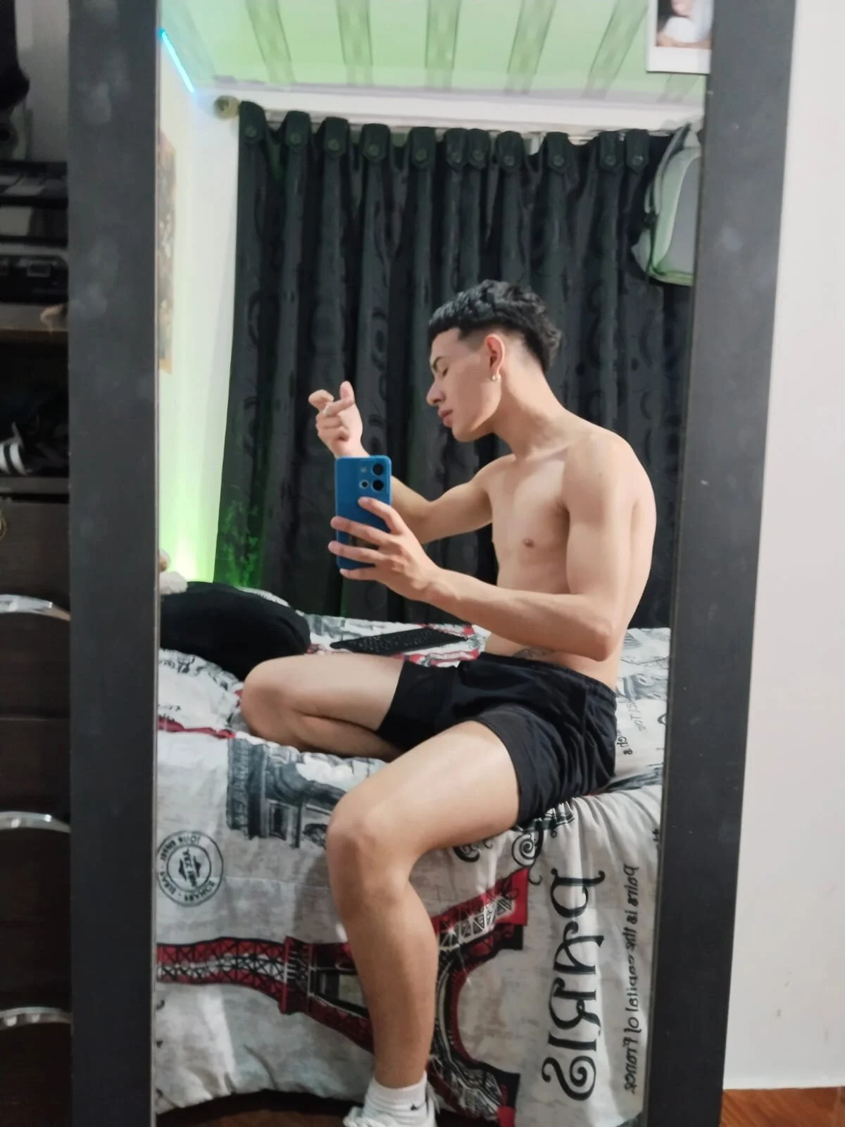 XXX Porn Photo of Nude tivendann 12