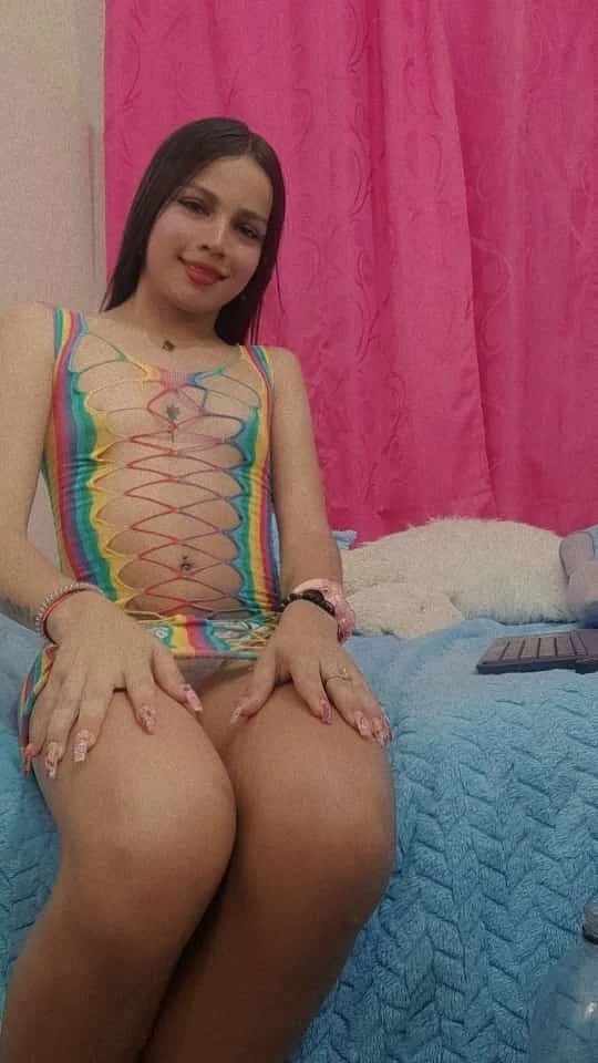 XXX Porn Photo of Nude luna_hoott 27