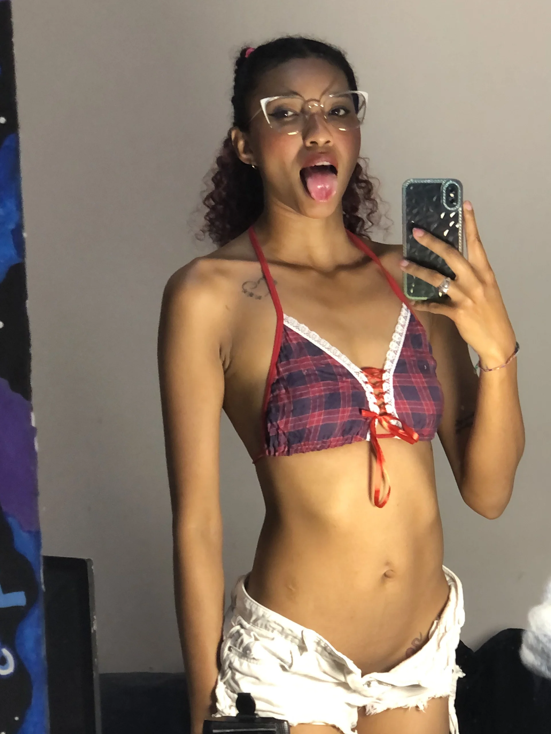 XXX Porn Photo of Nude sensitive_brunette 40