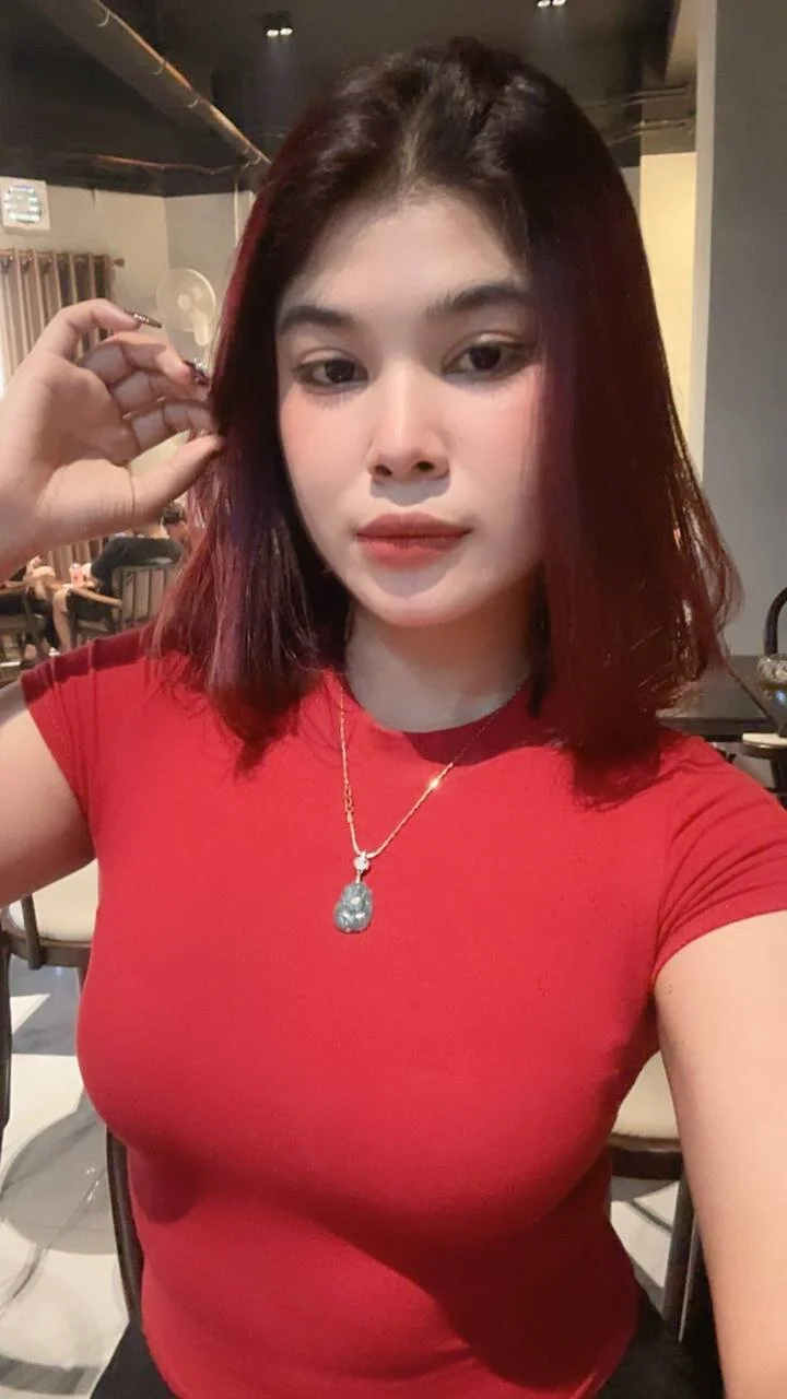XXX Porn Photo of Nude AdorableMey 4