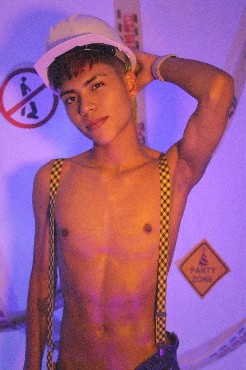 XXX Porn Photo of Nude MaxiWildd 6