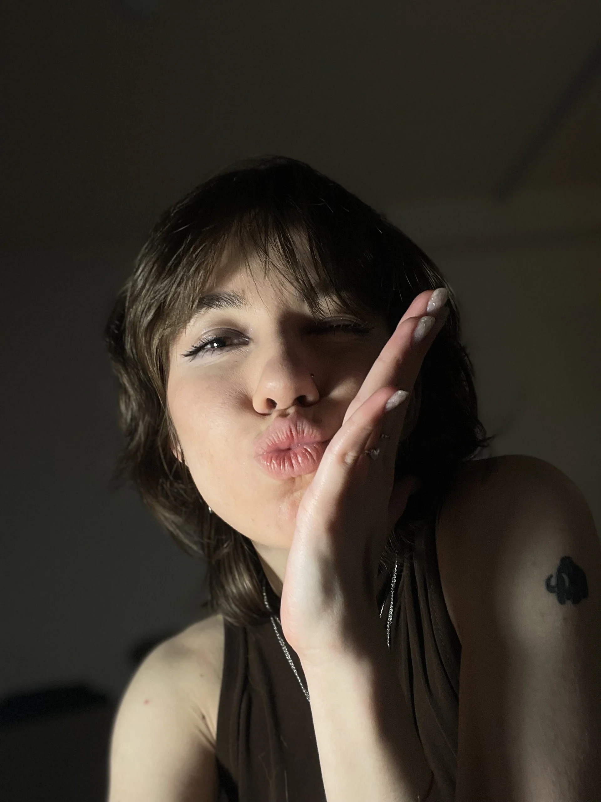 XXX Porn Photo of Nude Girls_Kissing 3