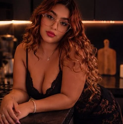 XXX Porn Photo of Nude MechelleLyon 7