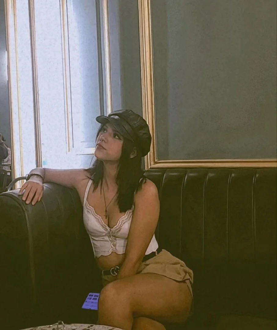XXX Porn Photo of Nude Iris_Ross_ 26