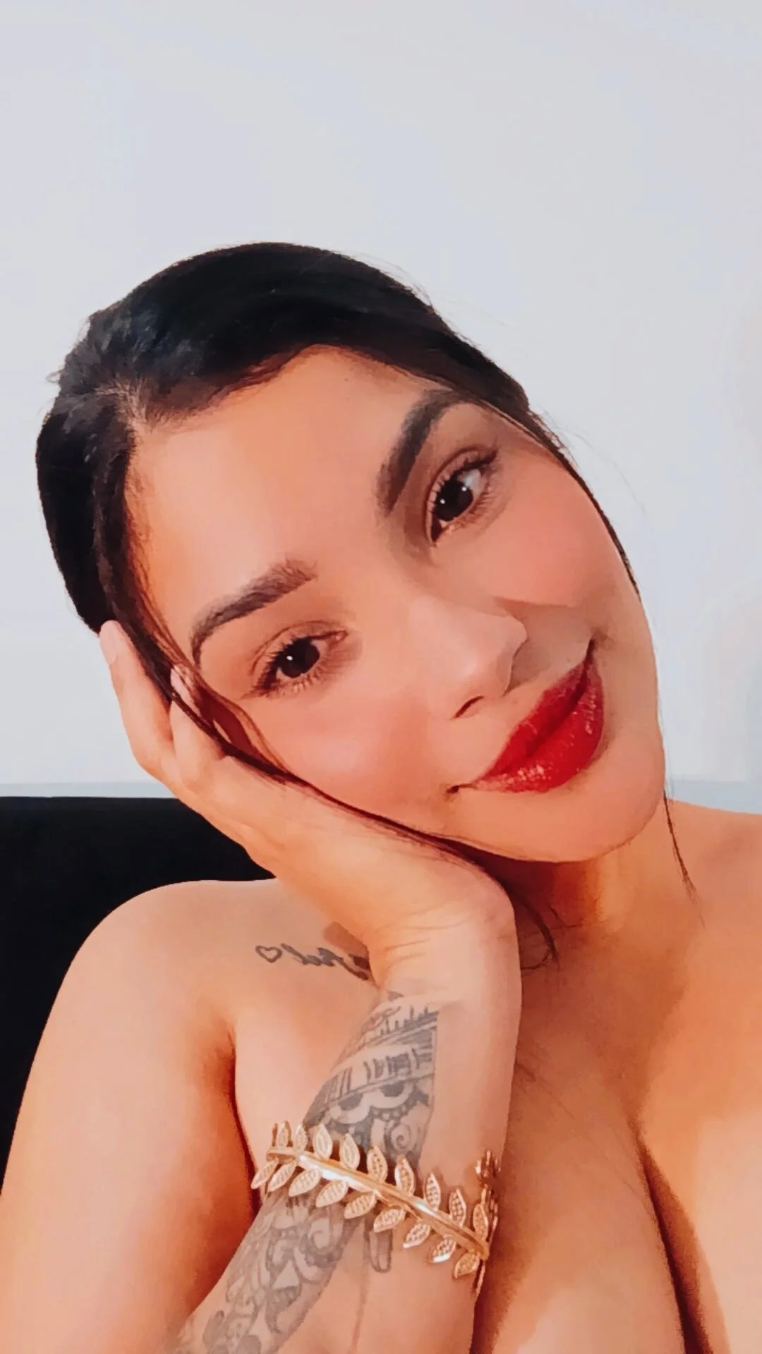 XXX Porn Photo of Nude lolaa_staars 29