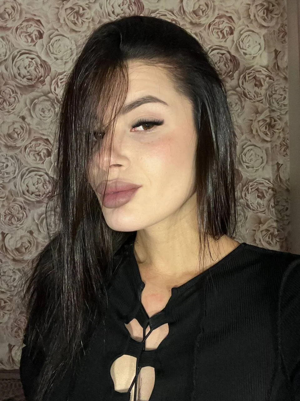 XXX Porn Photo of Nude MiraReach 4