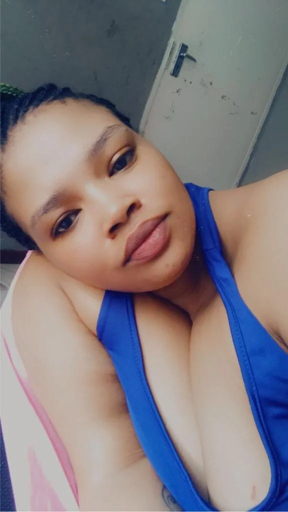 XXX Porn Photo of Nude iamSunflower900 1