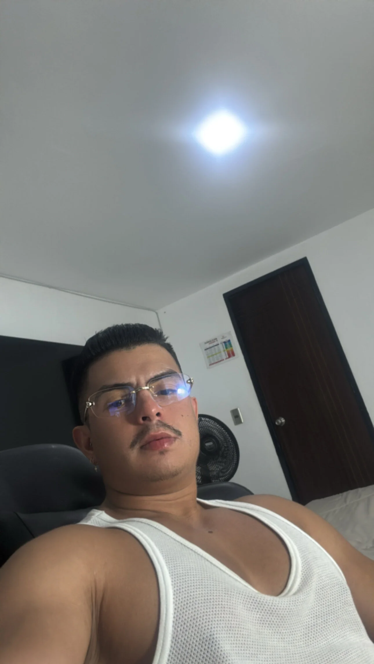 XXX Porn Photo of Nude RJBarto 3