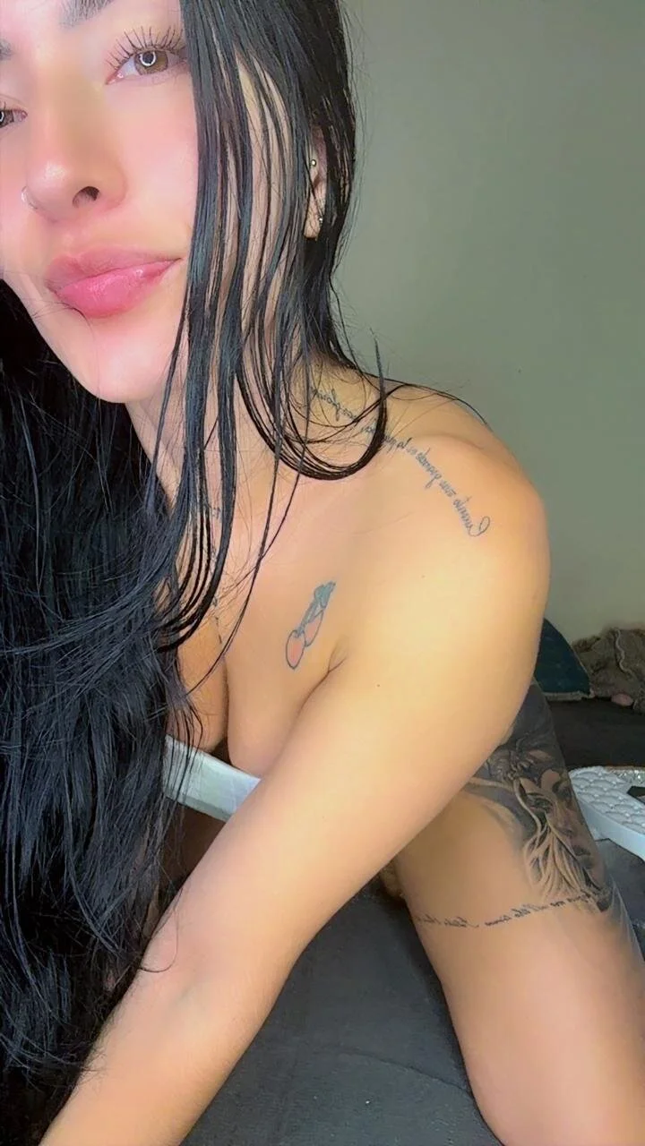 XXX Porn Photo of Nude zoe3010 2