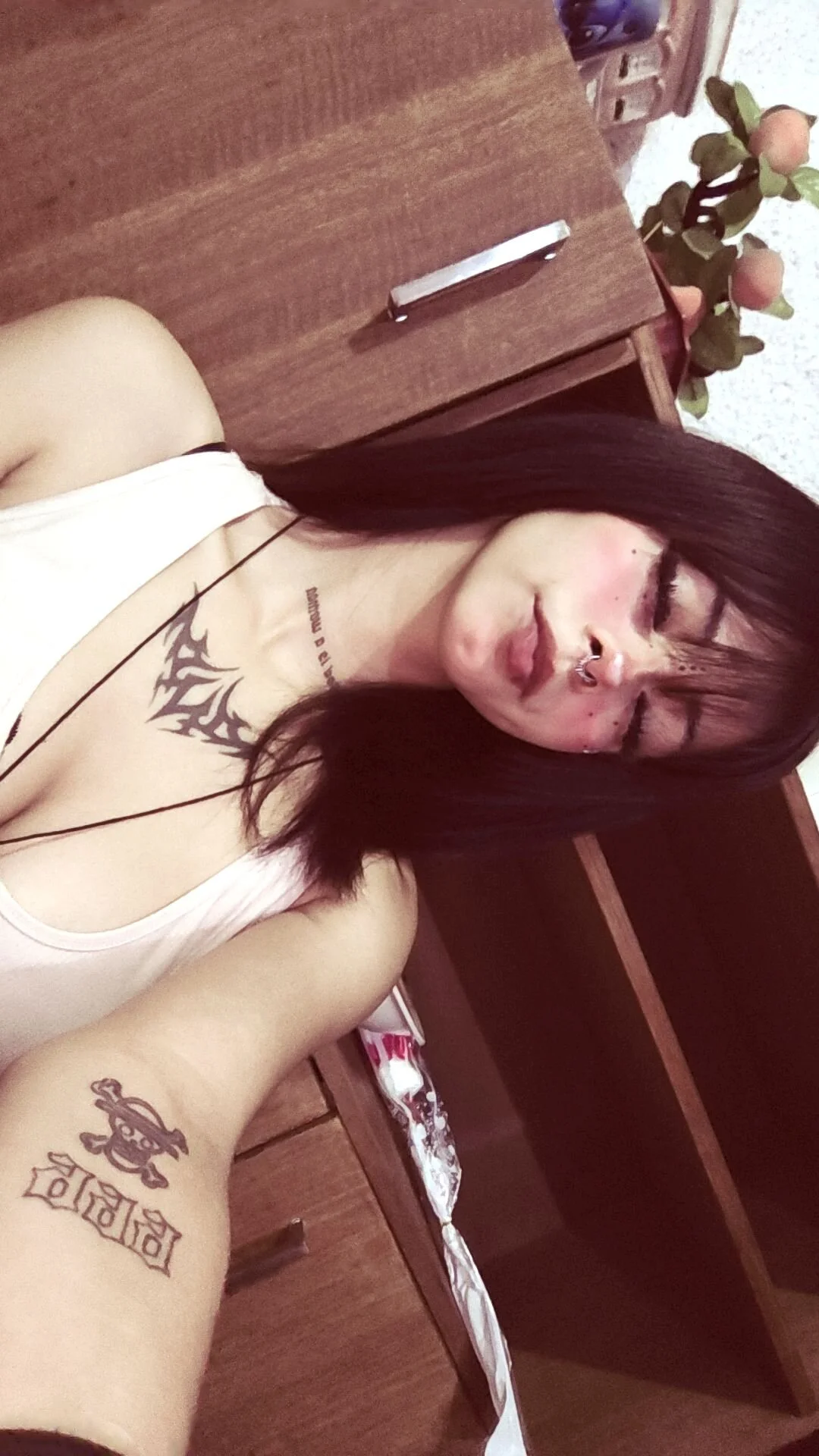XXX Porn Photo of Nude kiittyselenita 8