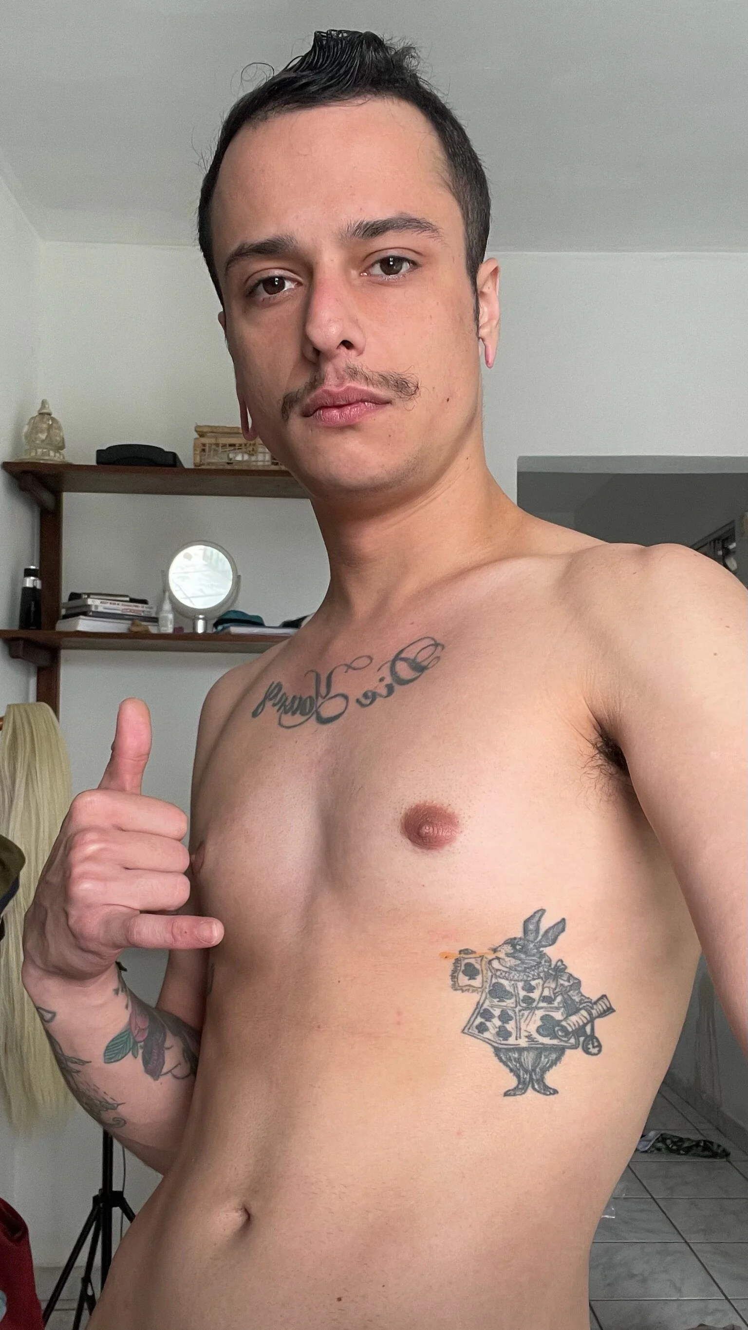 XXX Porn Photo of Nude chrisalmeid_ 3