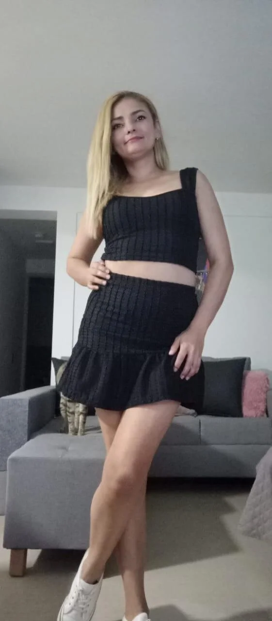 XXX Porn Photo of Nude roxana_sinsx 1