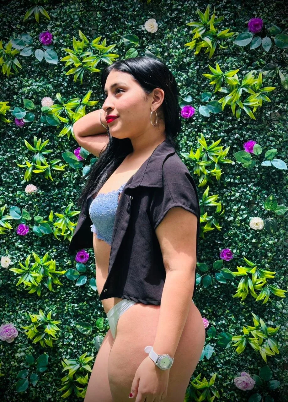 XXX Porn Photo of Nude Angelasex67 7