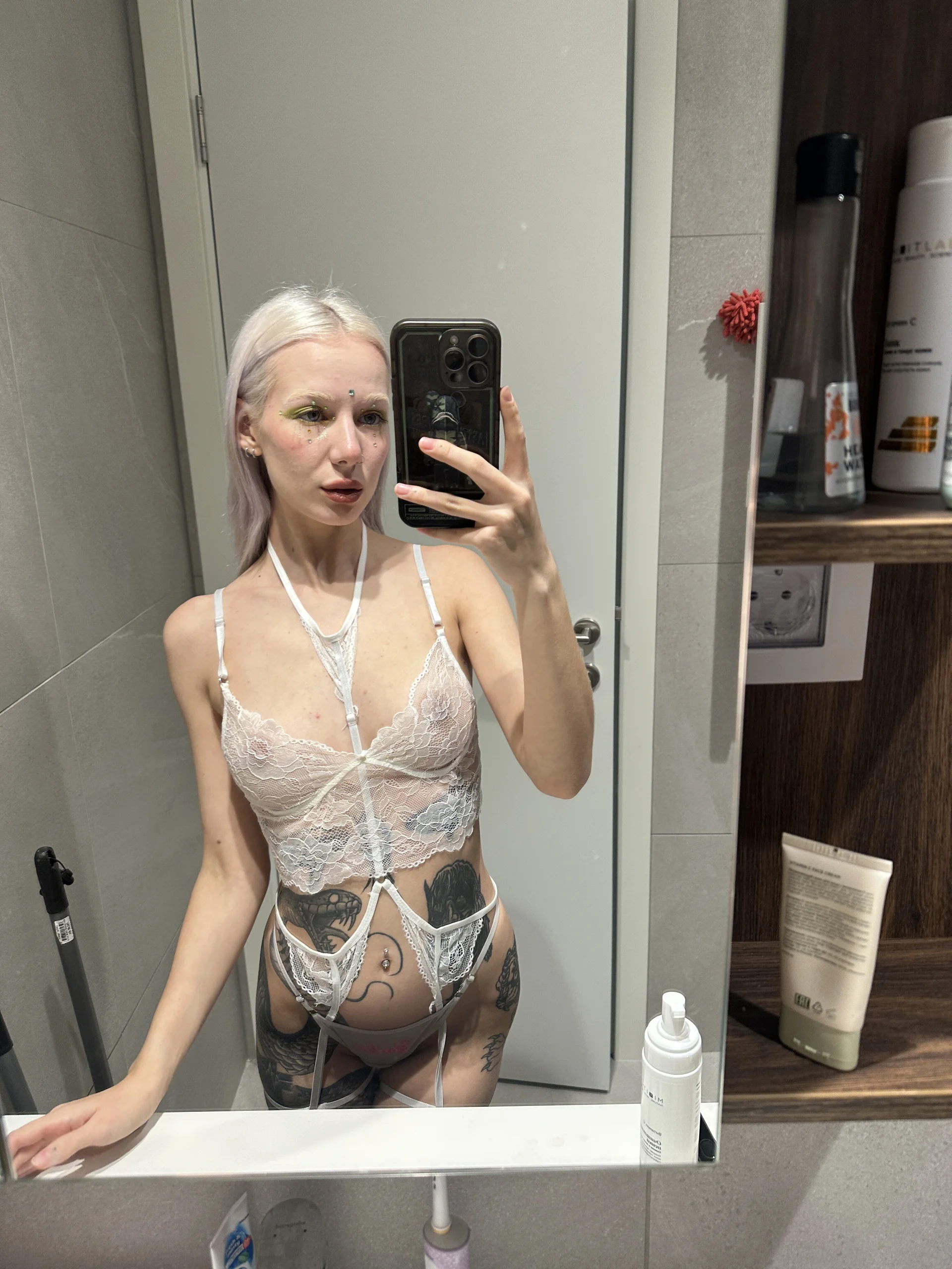 XXX Porn Photo of Nude RanyThomson 128