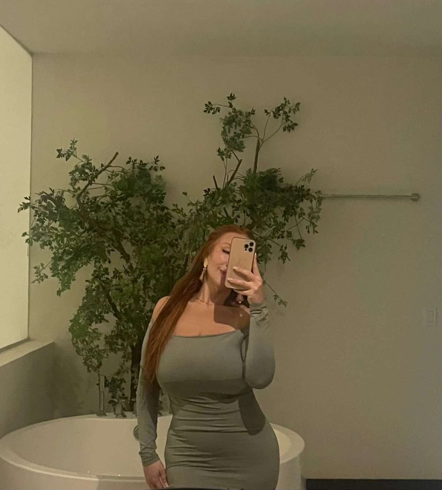 XXX Porn Photo of Nude MarlaRed 40