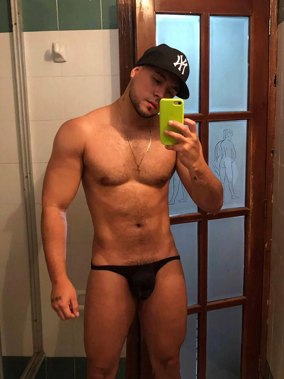 XXX Porn Photo of Nude kyleWils0n__ 3