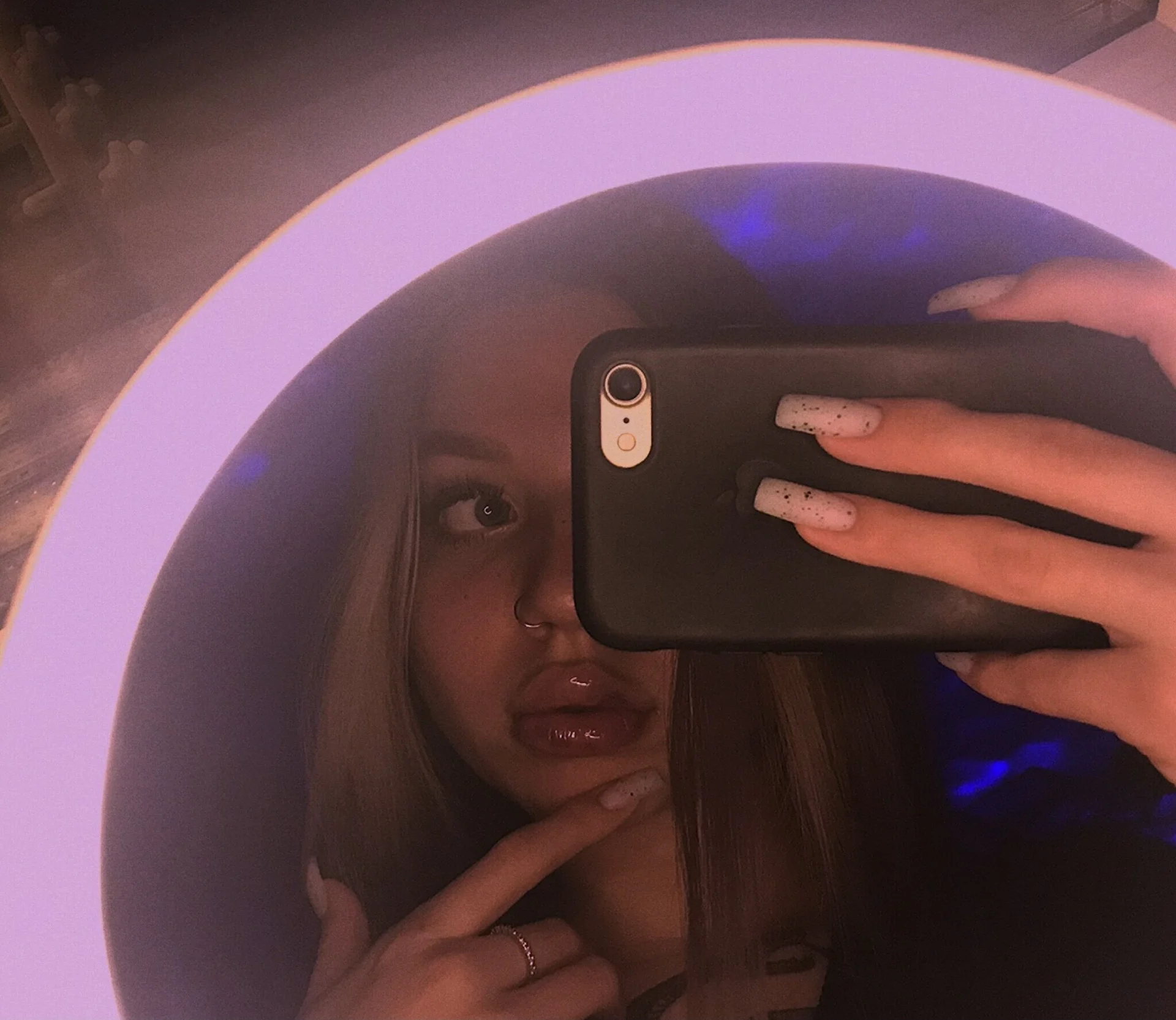 XXX Porn Photo of Nude RonnieMilles 7