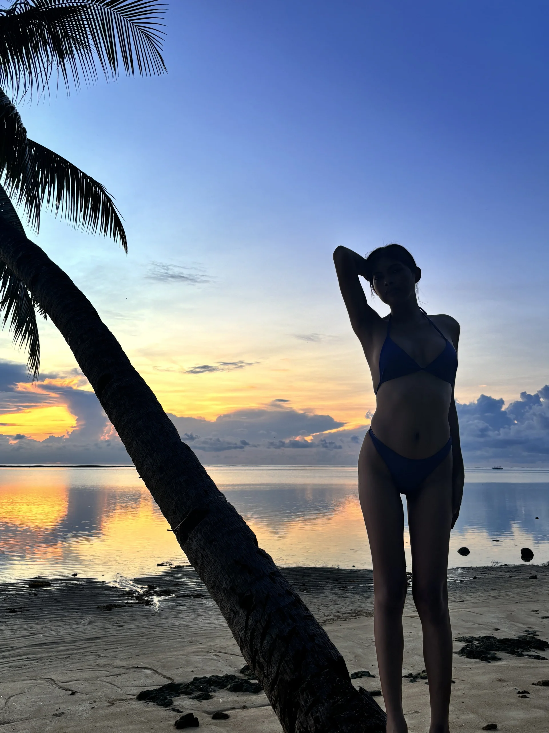 XXX Porn Photo of Nude amour_prinsesa 10