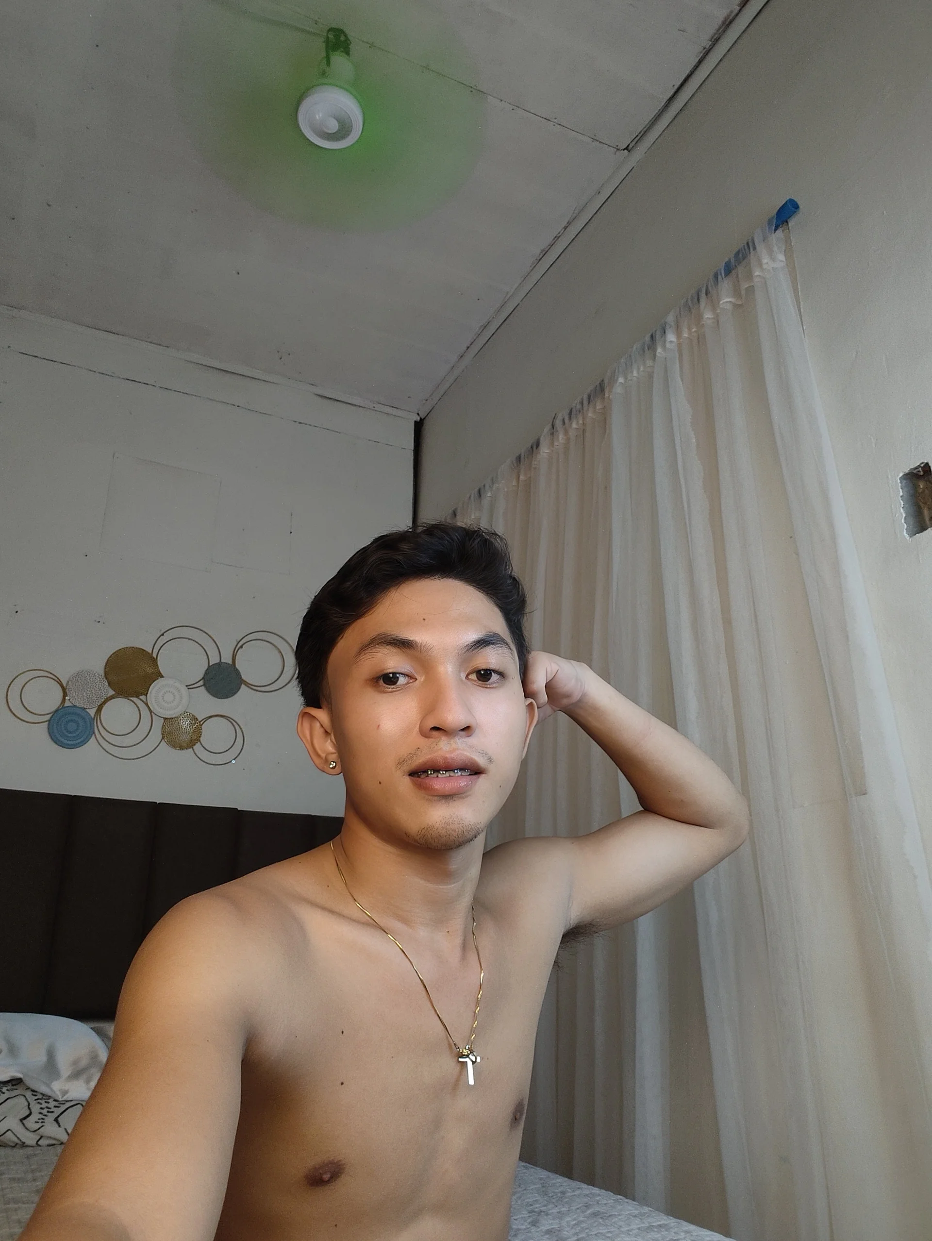 XXX Porn Photo of Nude urhotasian_fike 1
