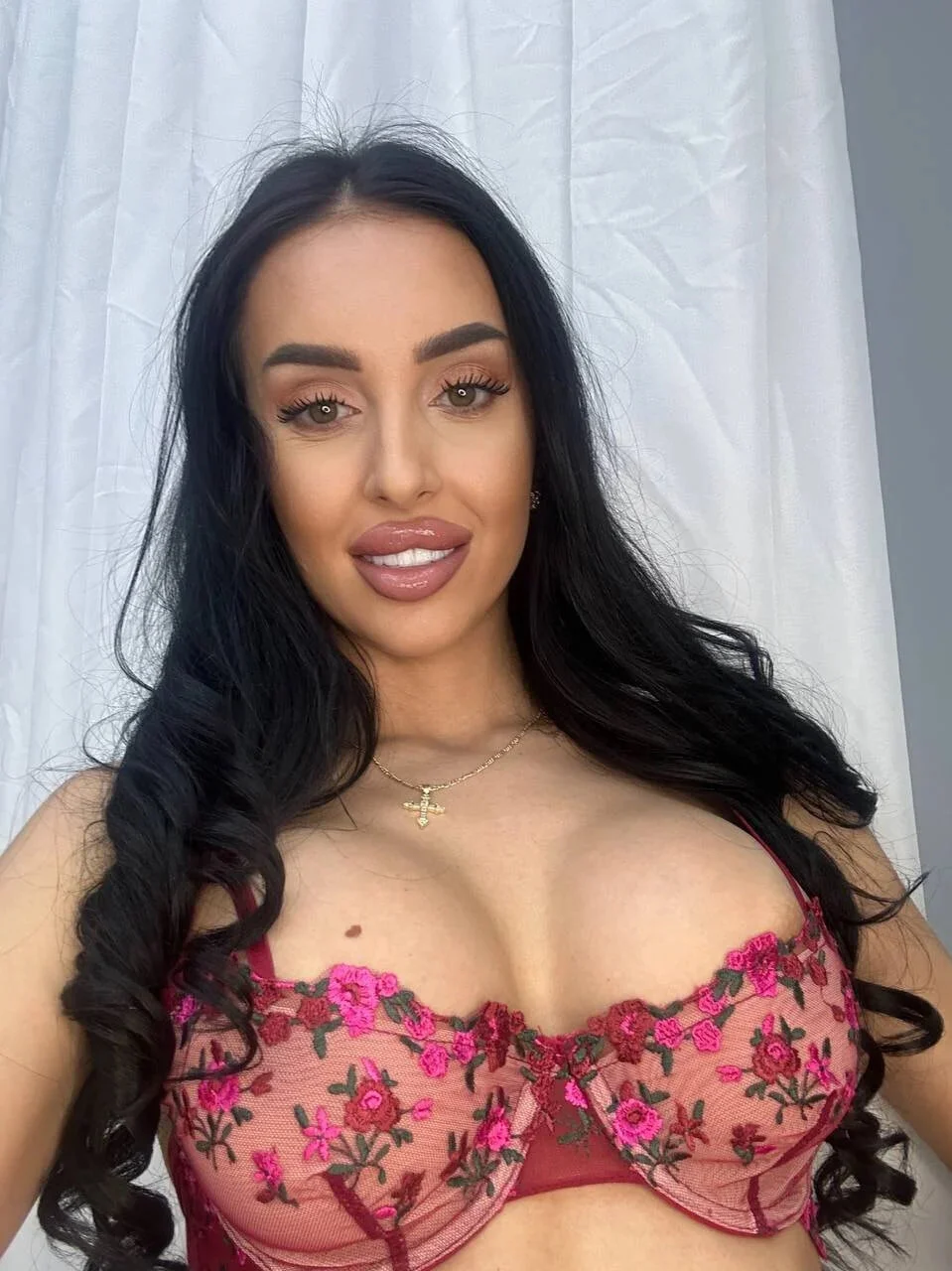 XXX Porn Photo of Nude KairaAndrews 18