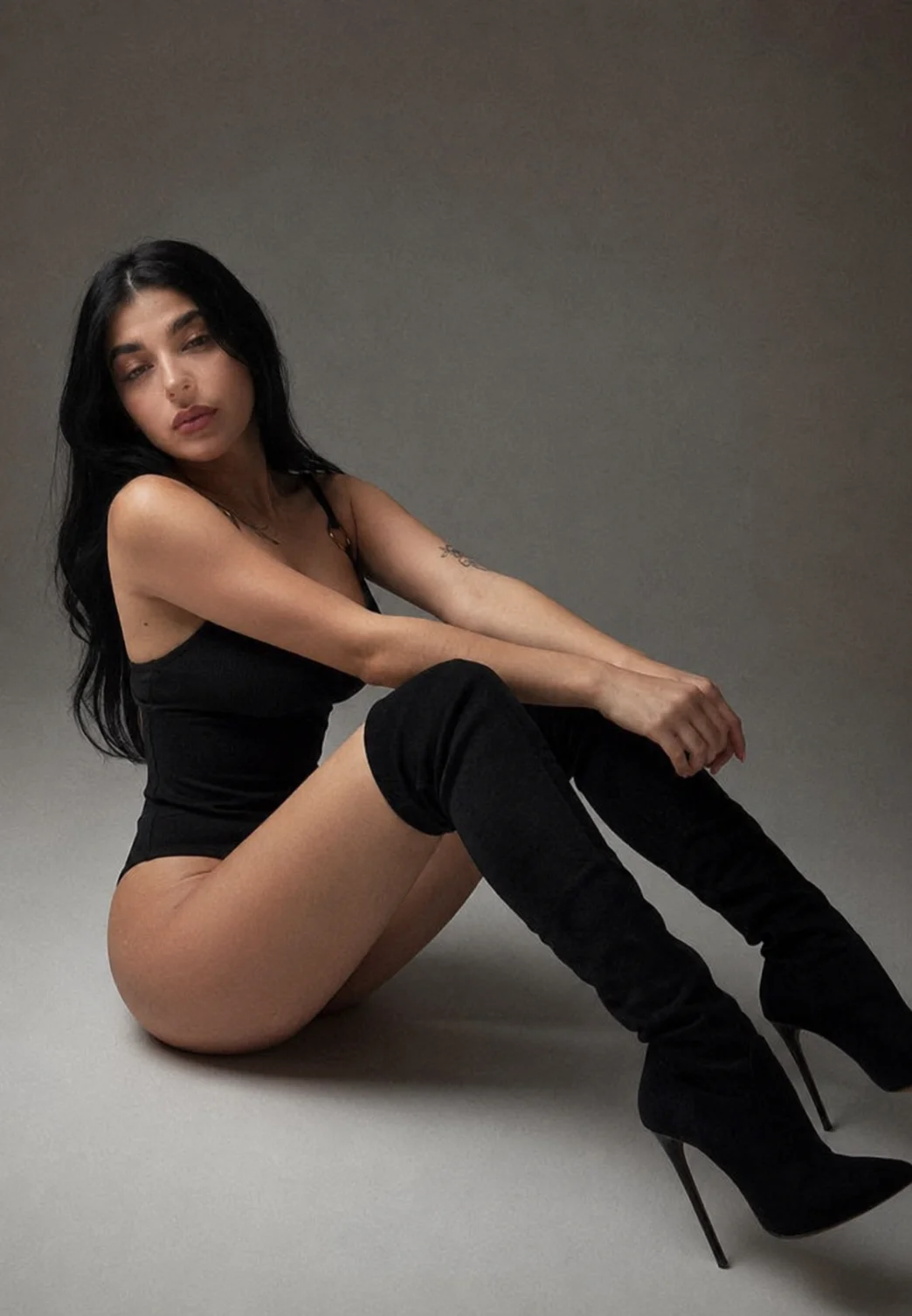 XXX Porn Photo of Nude Scarlett_Gold_ 1
