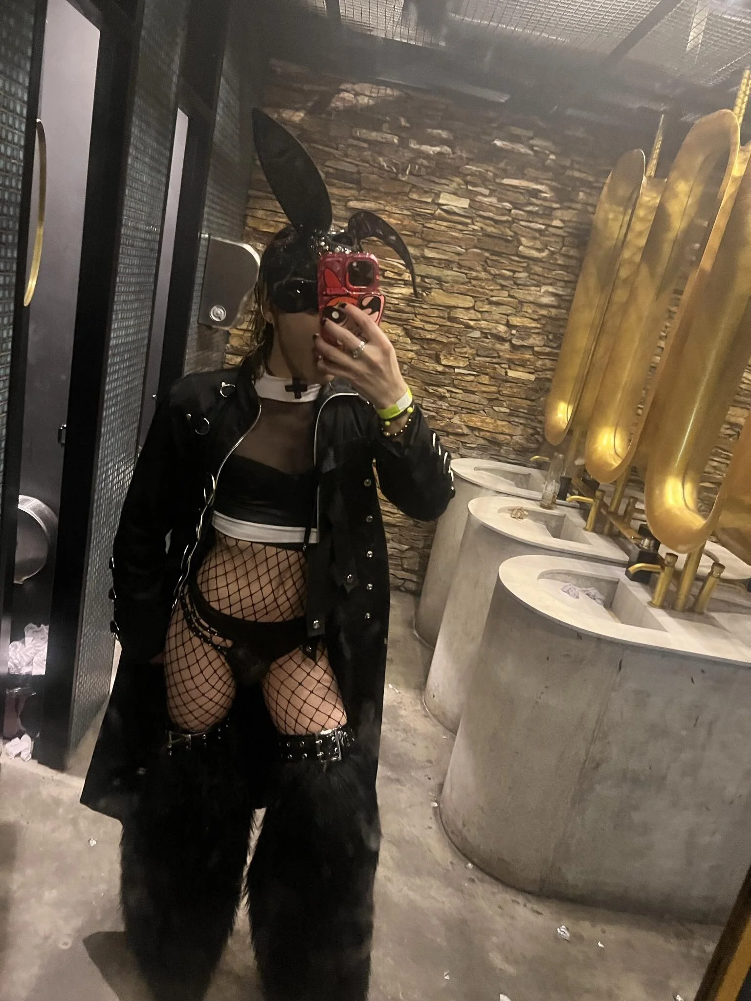 XXX Porn Photo of Nude honey_skin 9