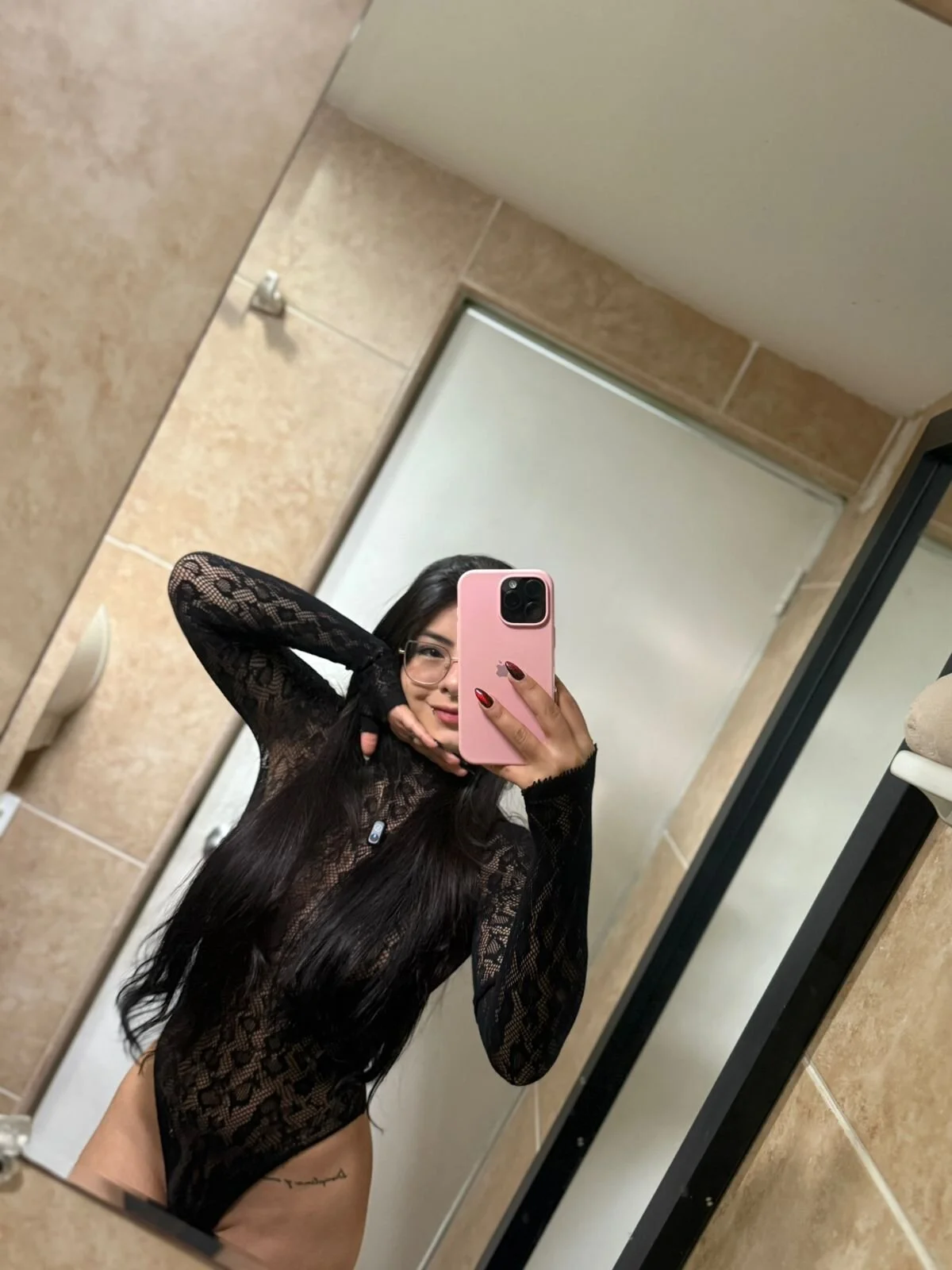 XXX Porn Photo of Nude katiepeach_ 43