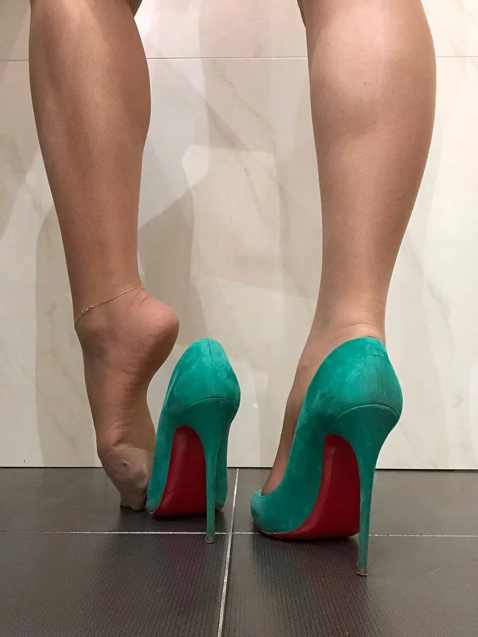 XXX Porn Photo of Nude Nylon_Legs 6