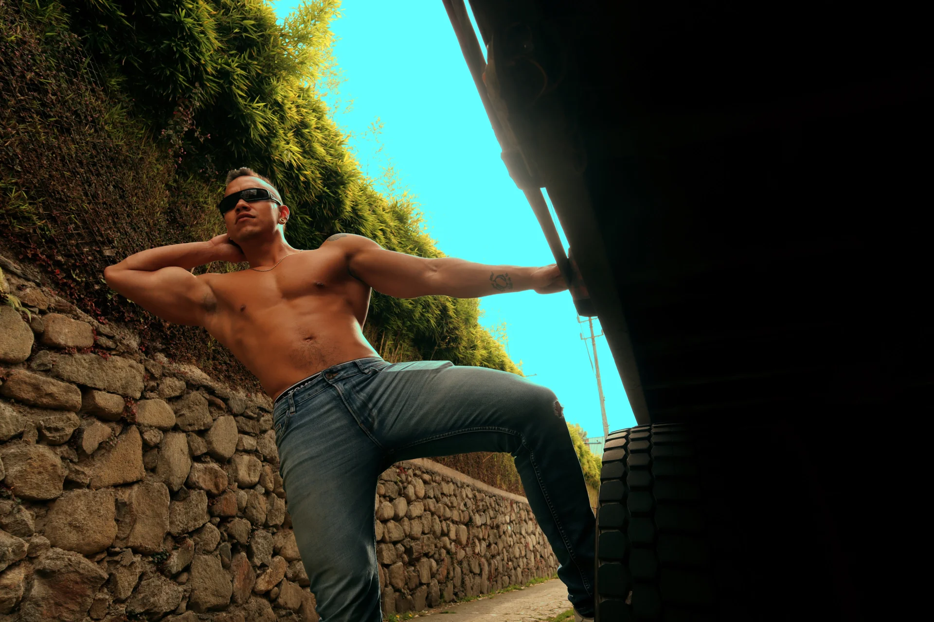 XXX Porn Photo of Nude ARON_TAYLER01 28