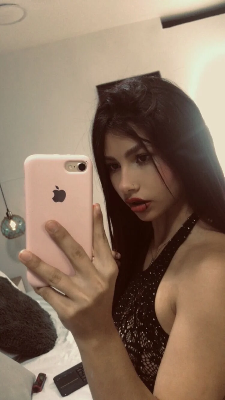 XXX Porn Photo of Nude Kim_Luna1 18