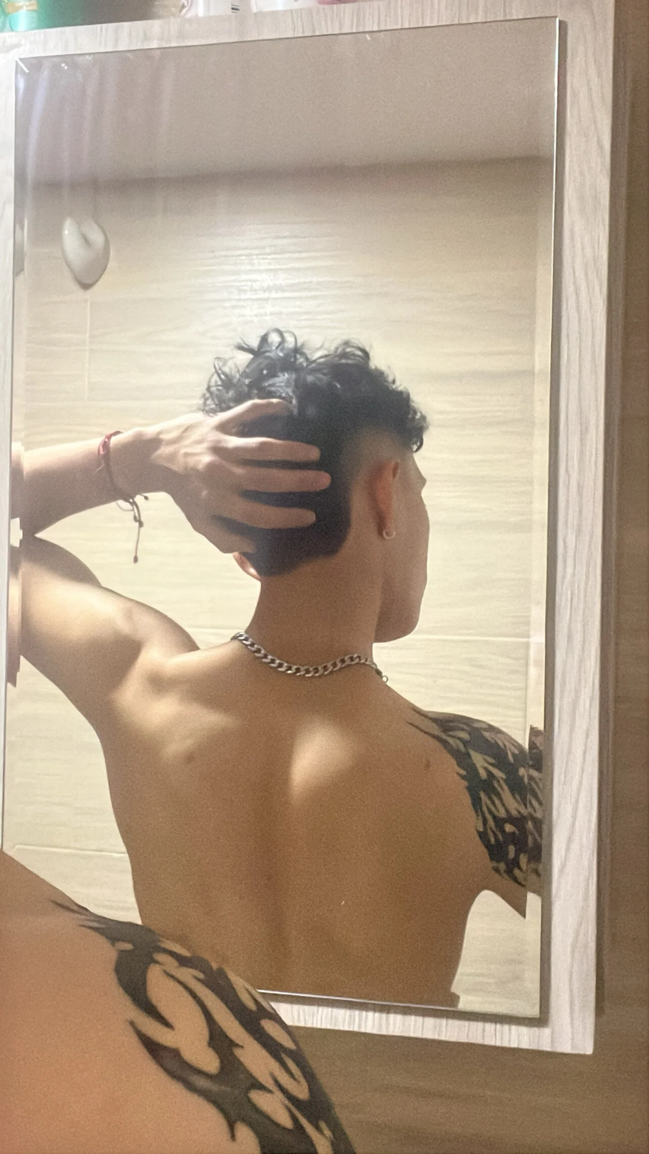XXX Porn Photo of Nude iKrofur 9