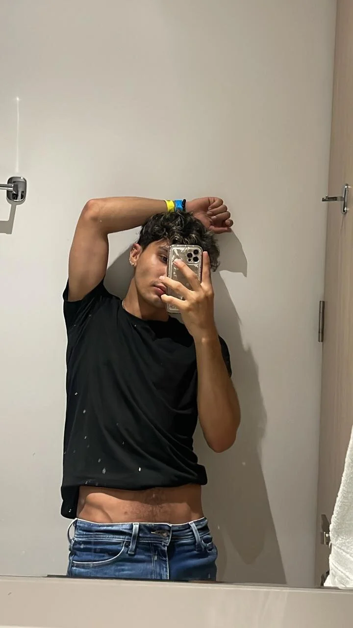 XXX Porn Photo of Nude Valerio_James7 59