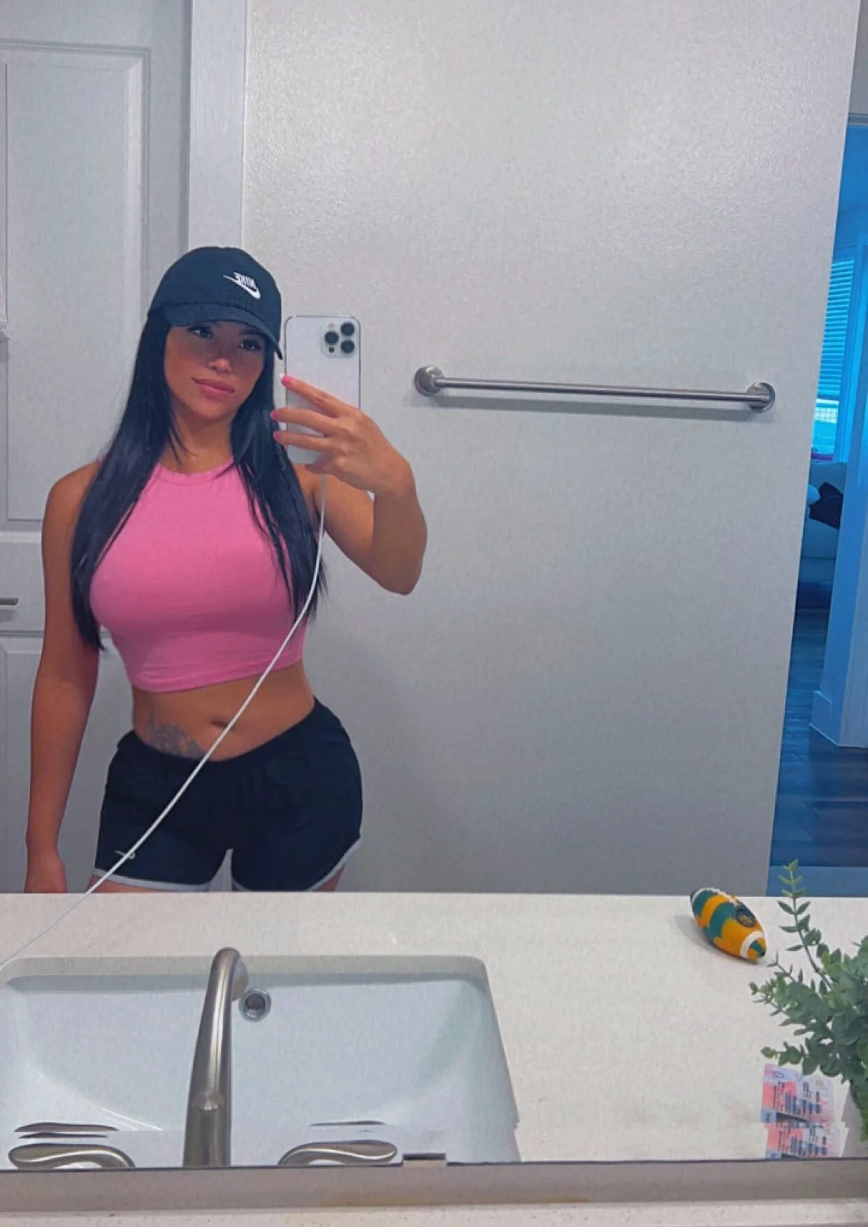 XXX Porn Photo of Nude shaarebaare 18