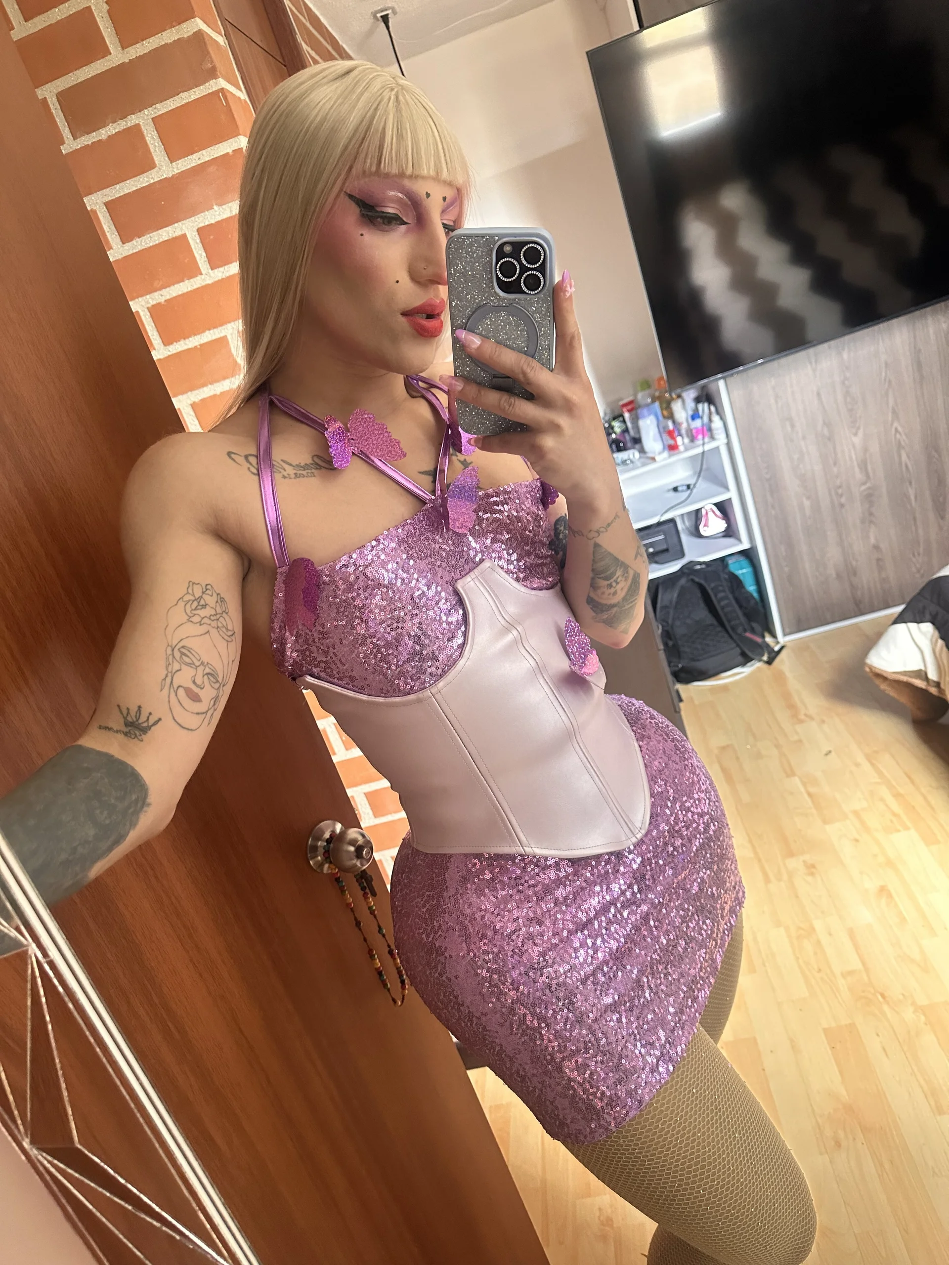 XXX Porn Photo of Nude queenramoona-hot 20