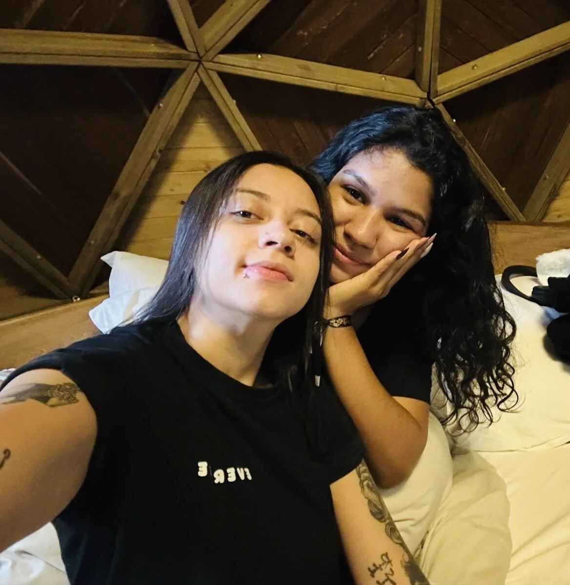 XXX Porn Photo of Nude LyriaandSab 4