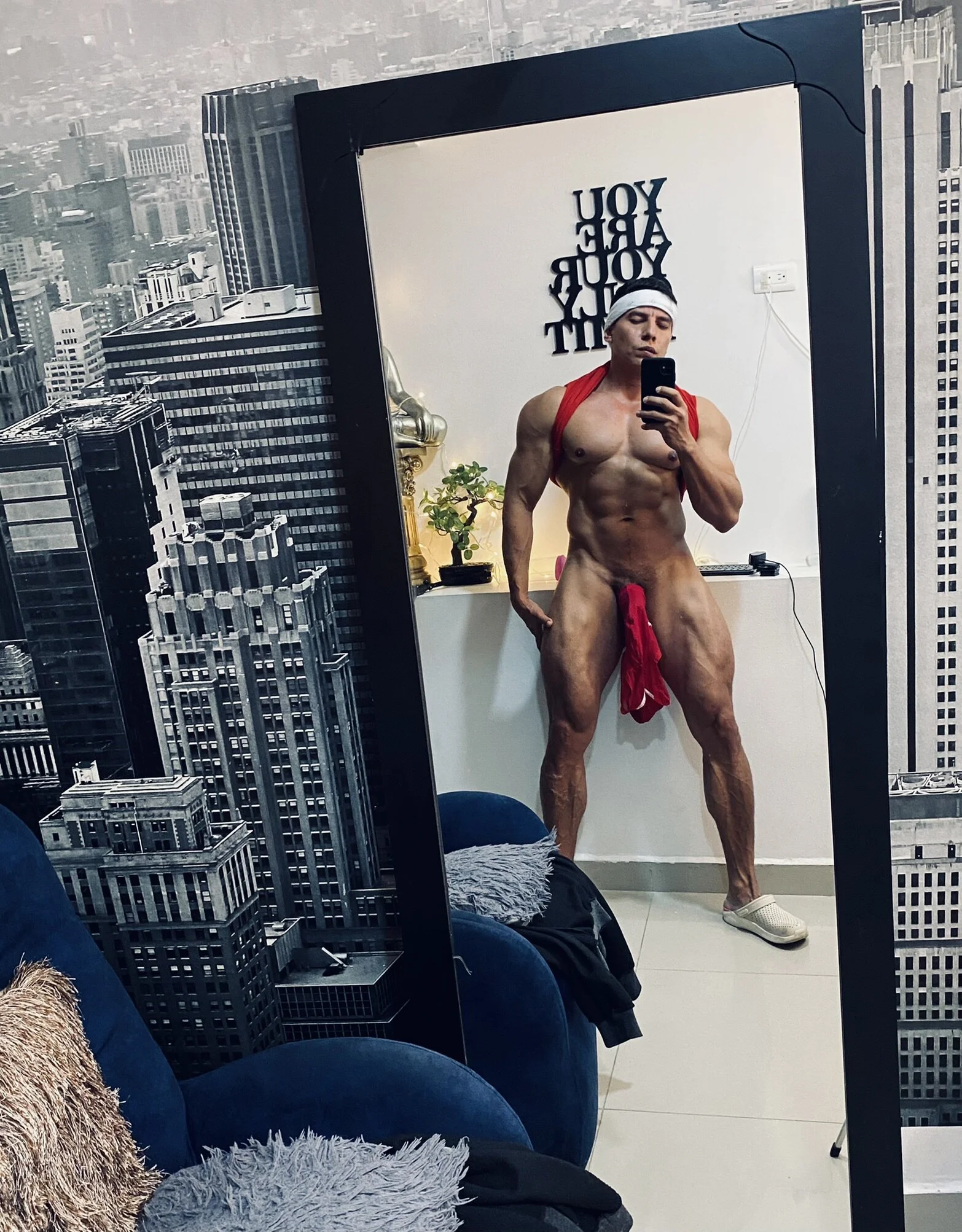 XXX Porn Photo of Nude derekk_frostt 6