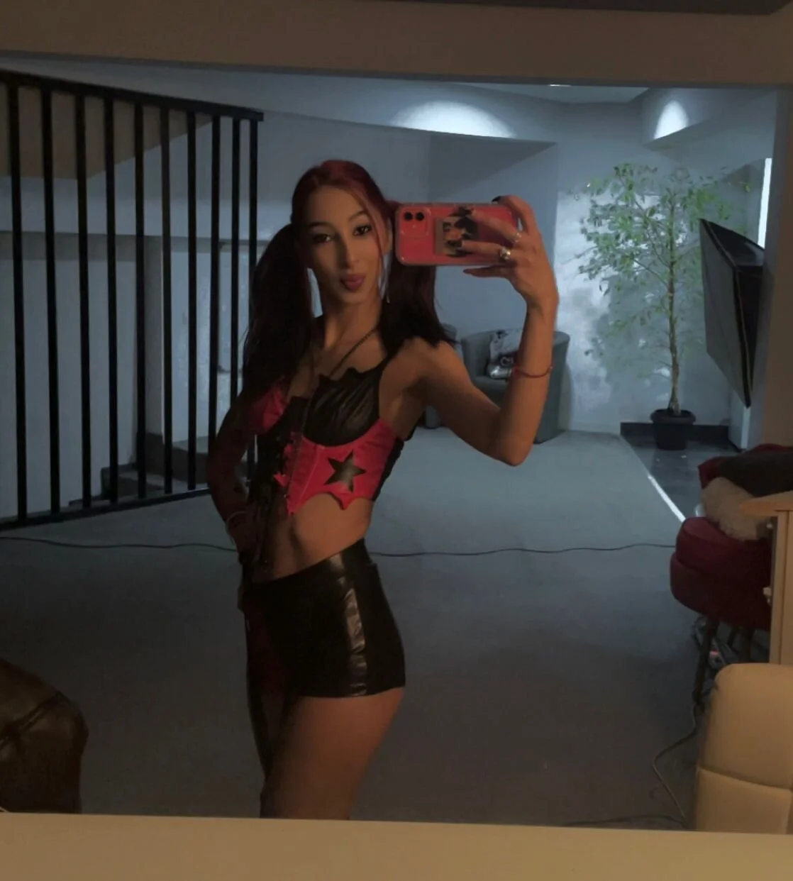 XXX Porn Photo of Nude VannyFoxx 34