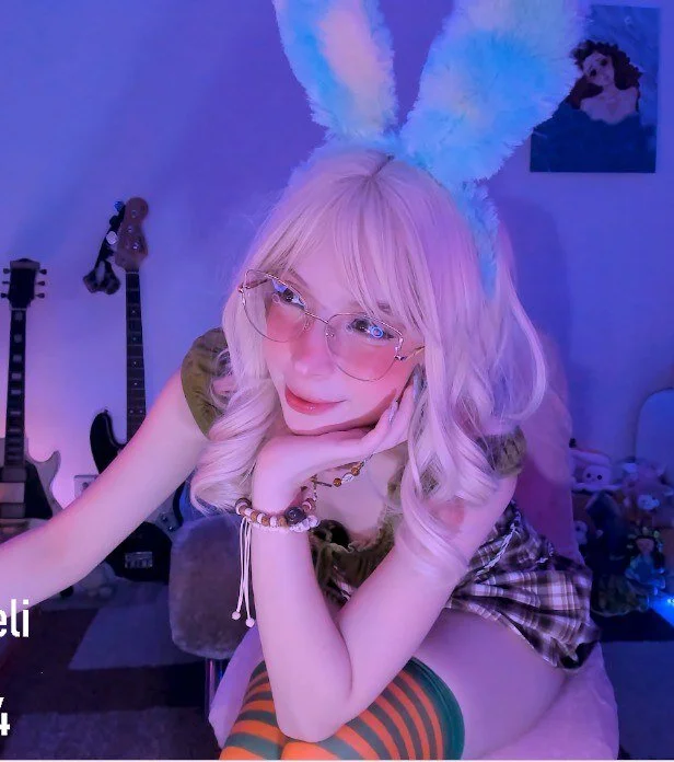 XXX Porn Photo of Nude bluelen 80