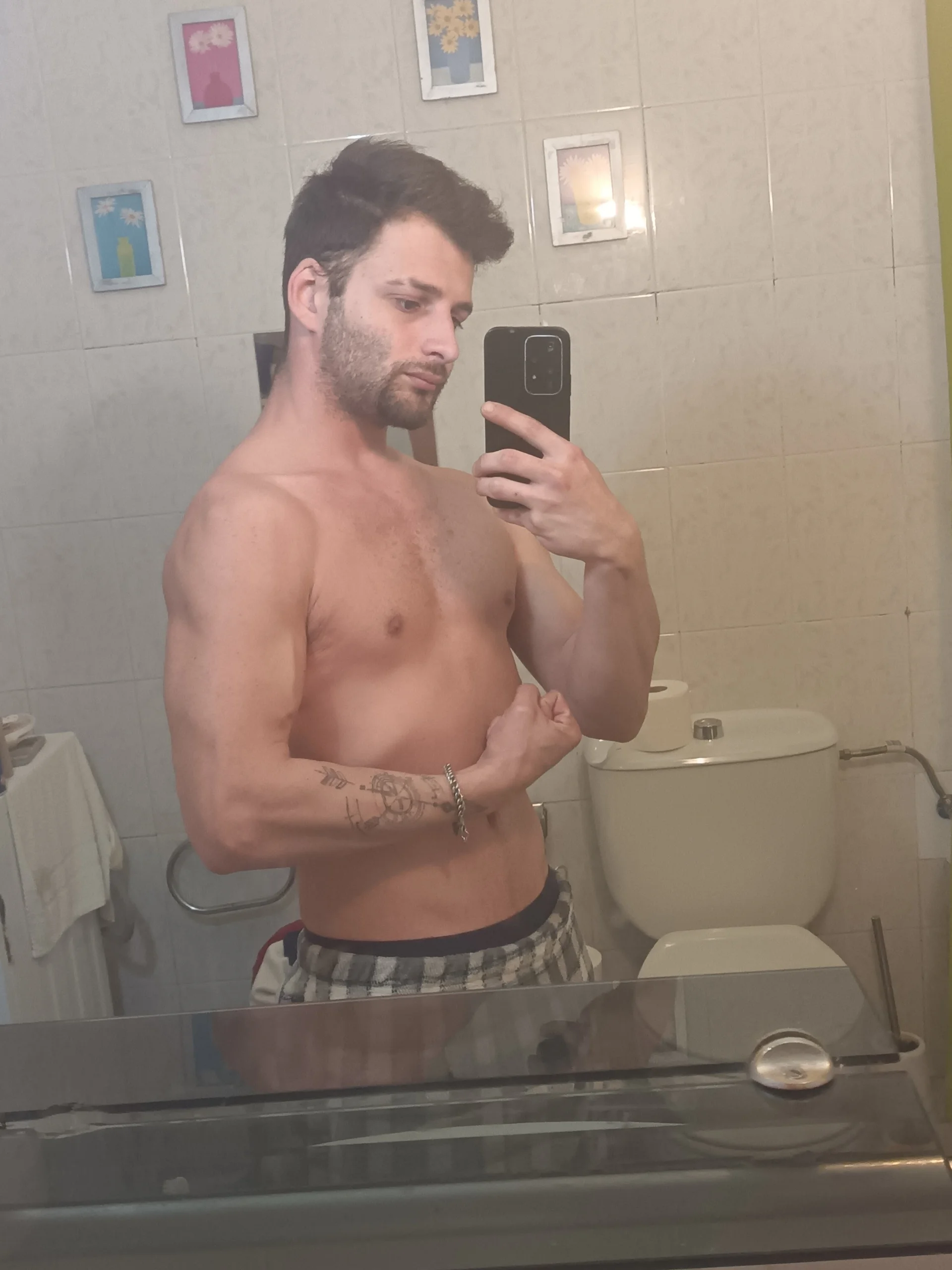 XXX Porn Photo of Nude Darklsloe5 1