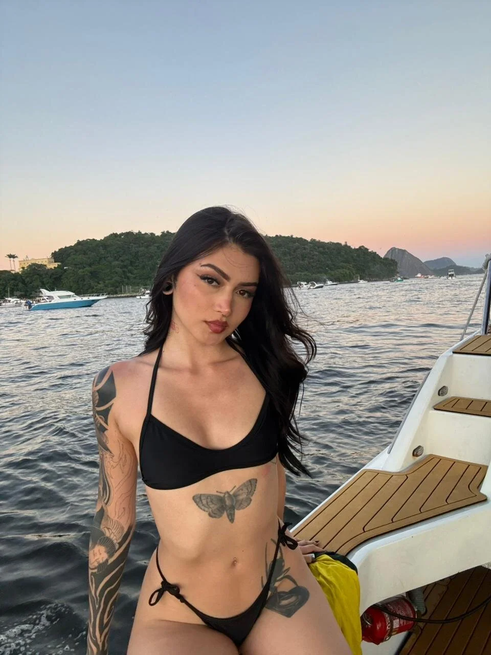 XXX Porn Photo of Nude Giselle_royy 32