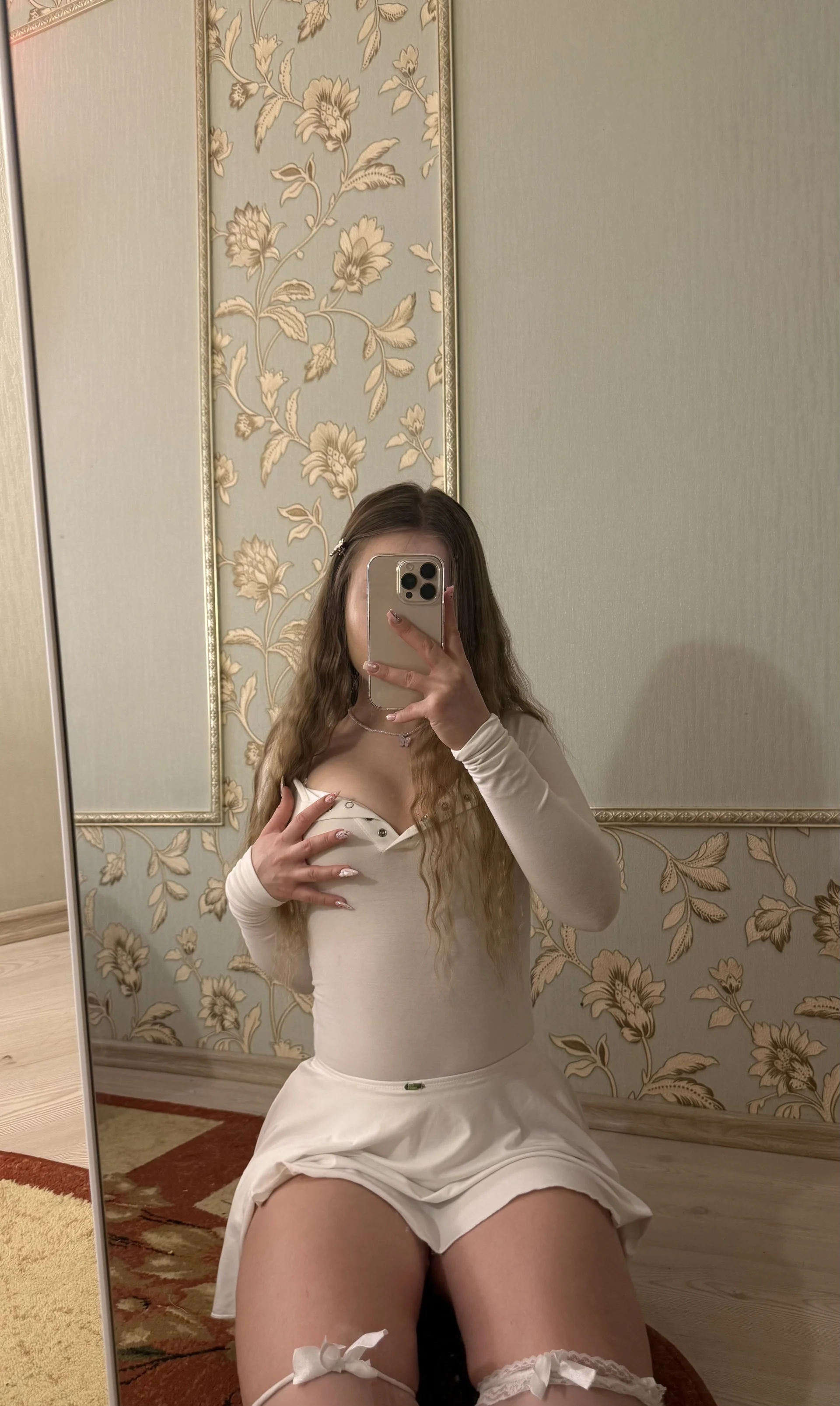 XXX Porn Photo of Nude QuennaCoote 40