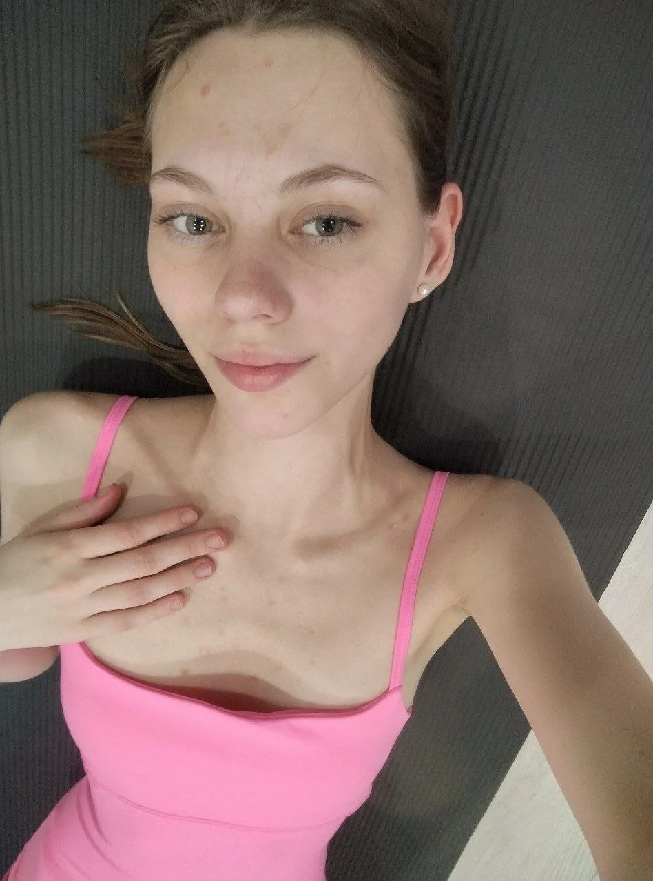XXX Porn Photo of Nude HarriettKitty 3