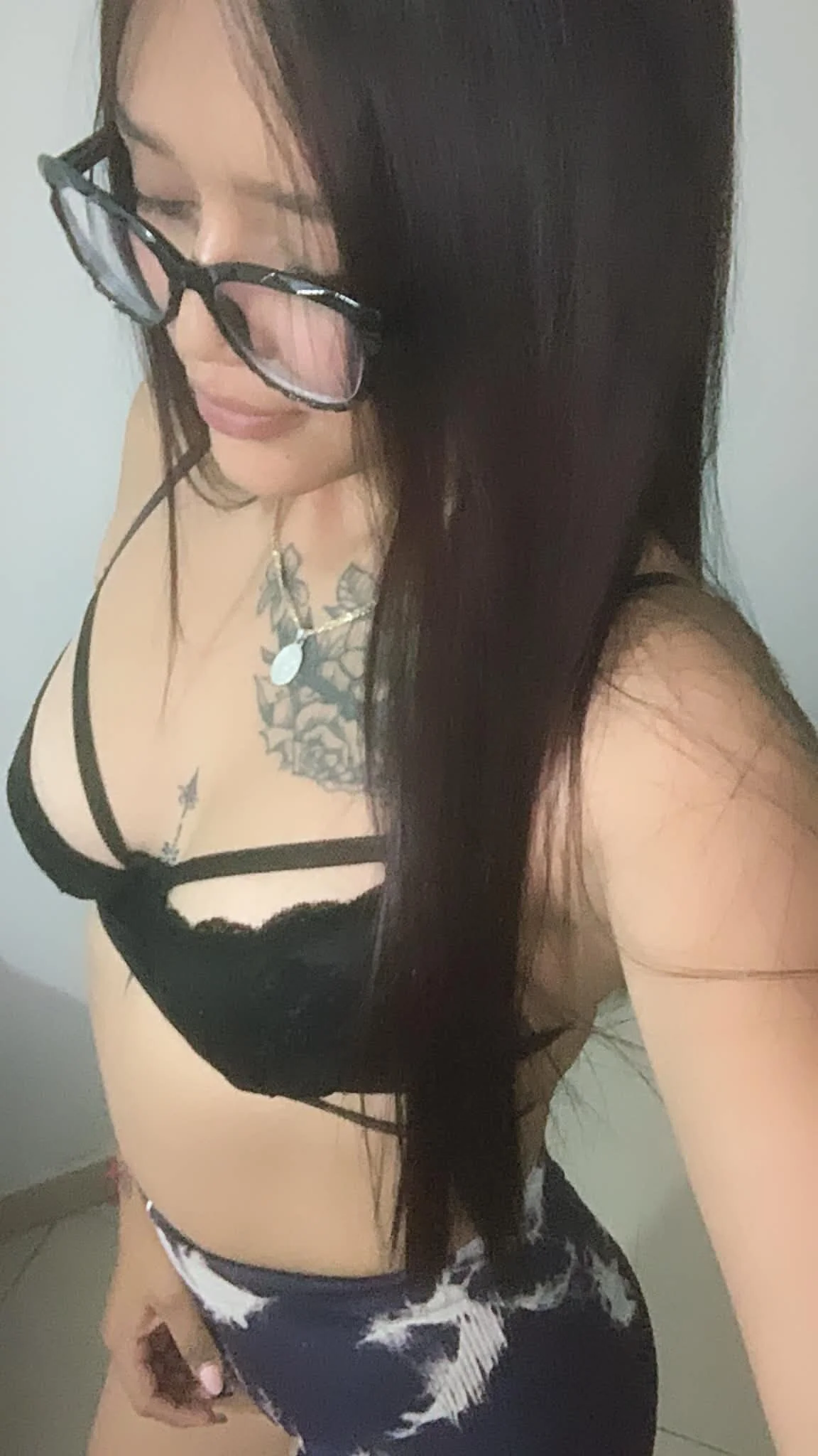 XXX Porn Photo of Nude mia__mils 1