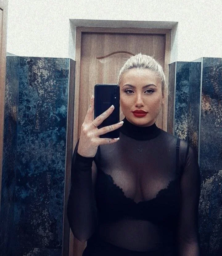 XXX Porn Photo of Nude LorenaFire 20