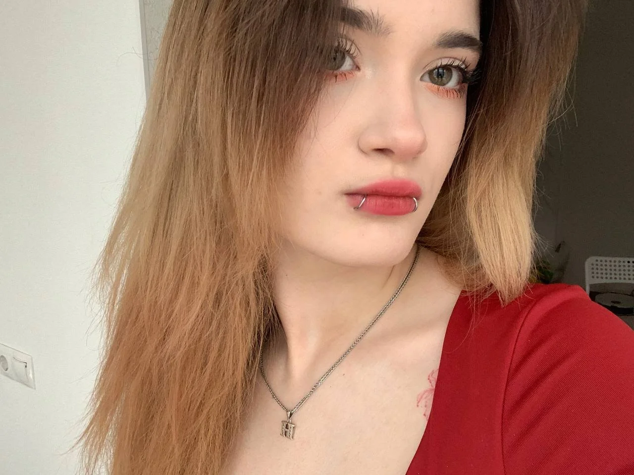 XXX Porn Photo of Nude liana_kisses 152