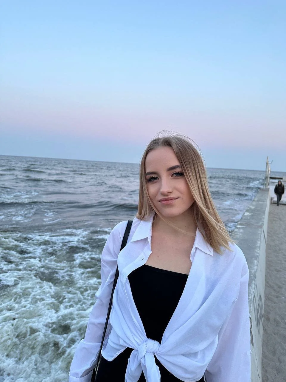 XXX Porn Photo of Nude Oxy_Foxie 5