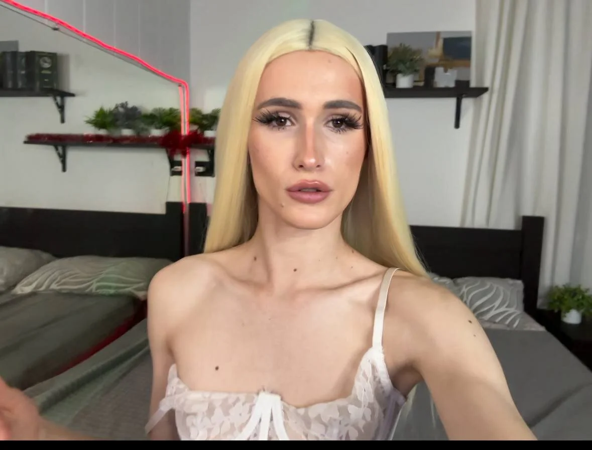 XXX Porn Photo of Nude kris_art 2