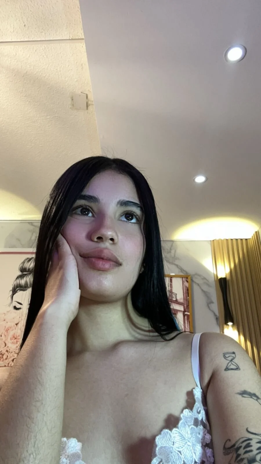 XXX Porn Photo of Nude Lucy_engel 3