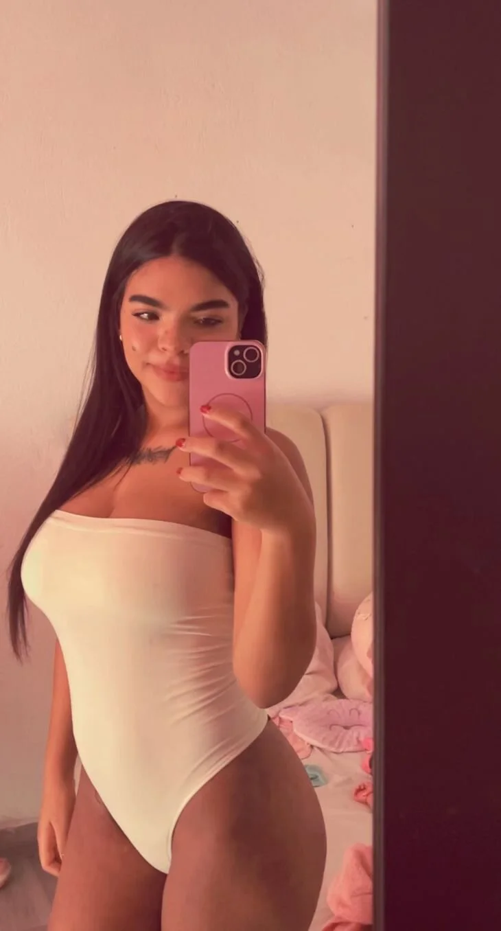 XXX Porn Photo of Nude Abbyy_23 2