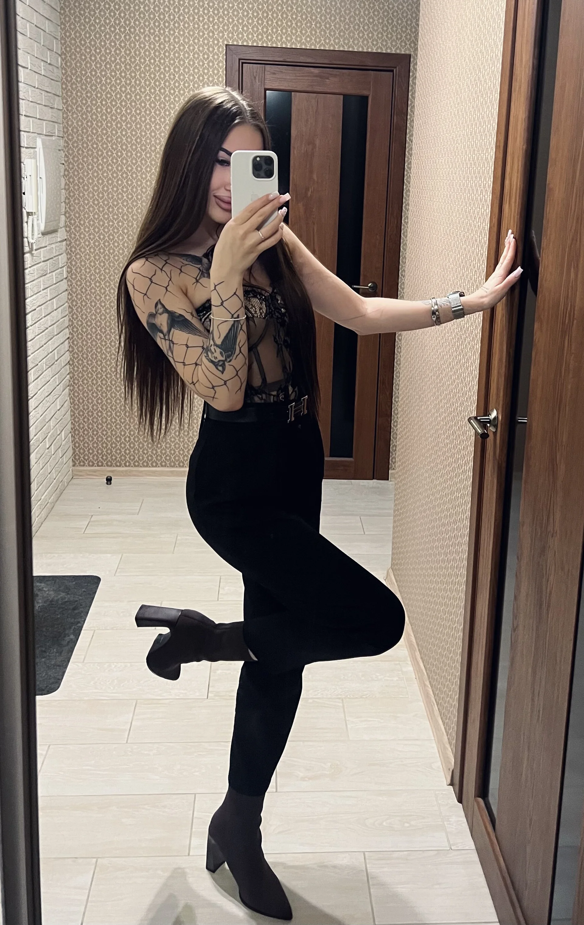 XXX Porn Photo of Nude Luna_Olsen 104